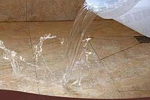 东平漏水维修 免砸砖防水材料该如何施工